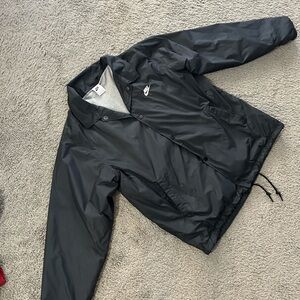Nike Men's Black Windbreaker Jacket